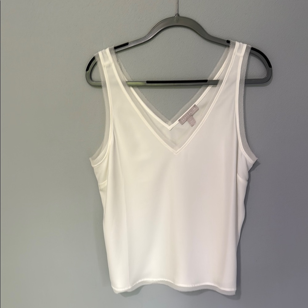 Chelsea28 cream raw edge Tank Top